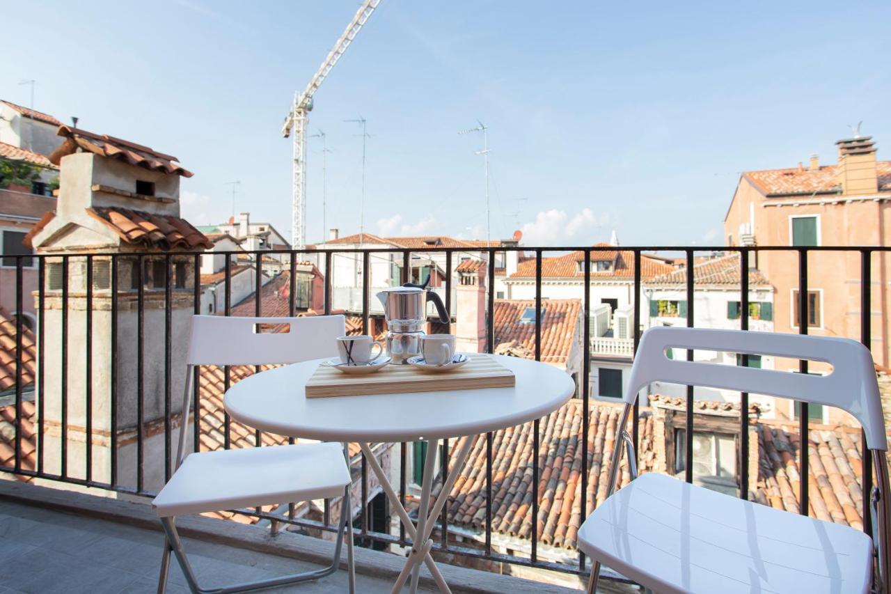 Luxury Terrace View Of San Marco Venecia